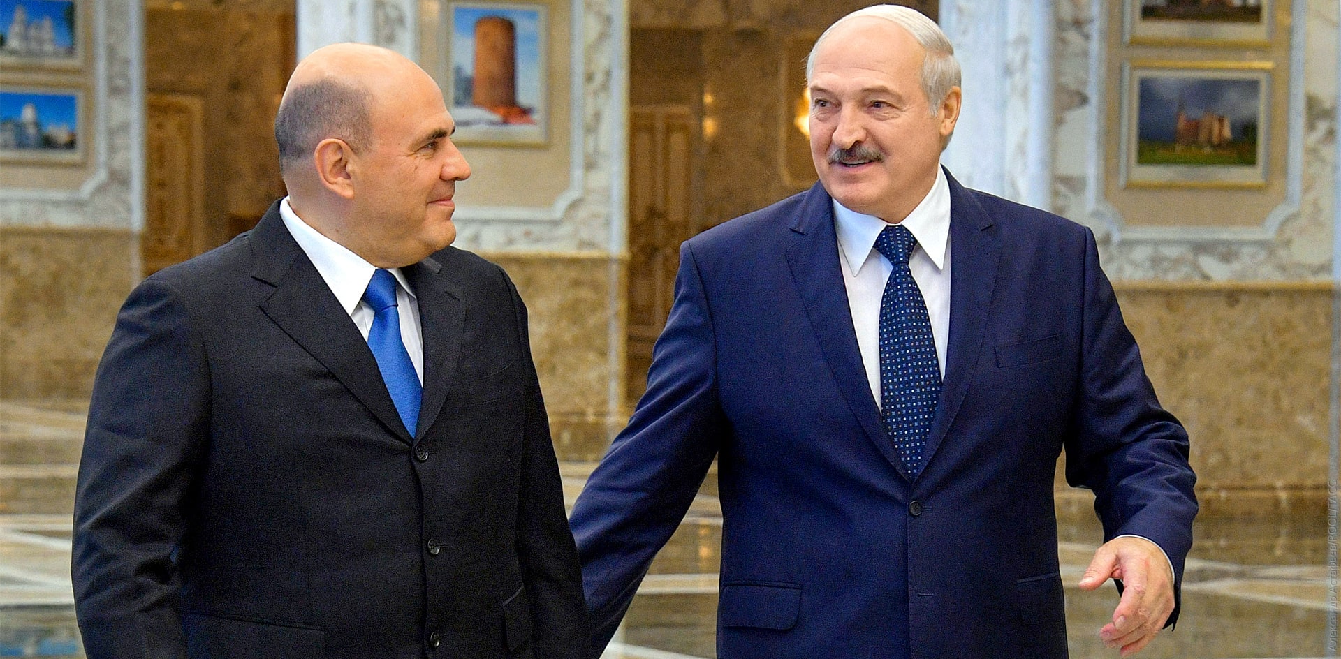 Лукашенко пошёл с козырей