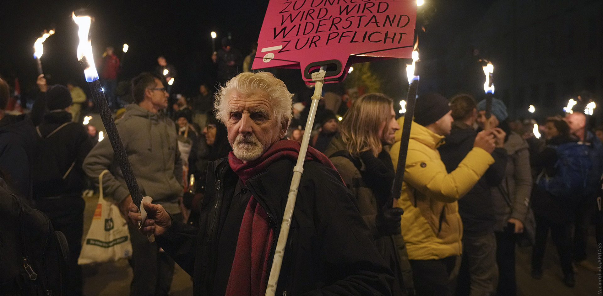 Европа на марше: новые ограничения, новые протесты