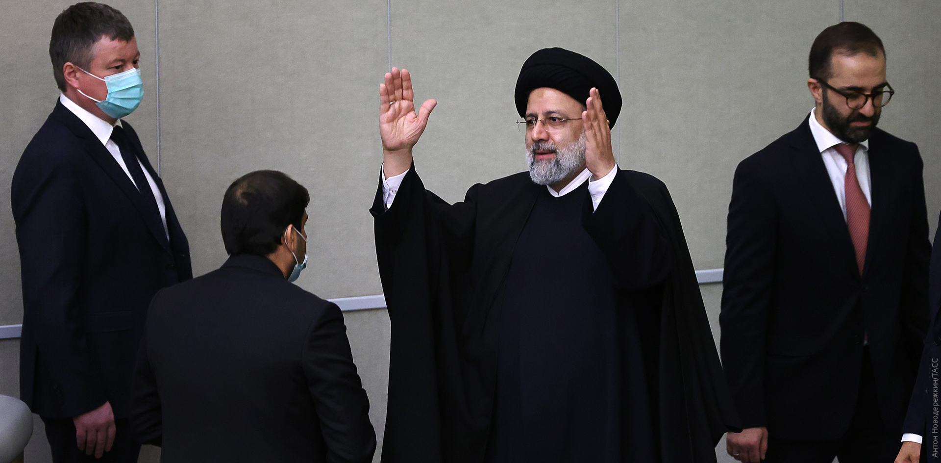 Иран выбирает экономическую сделку вместо ядерной