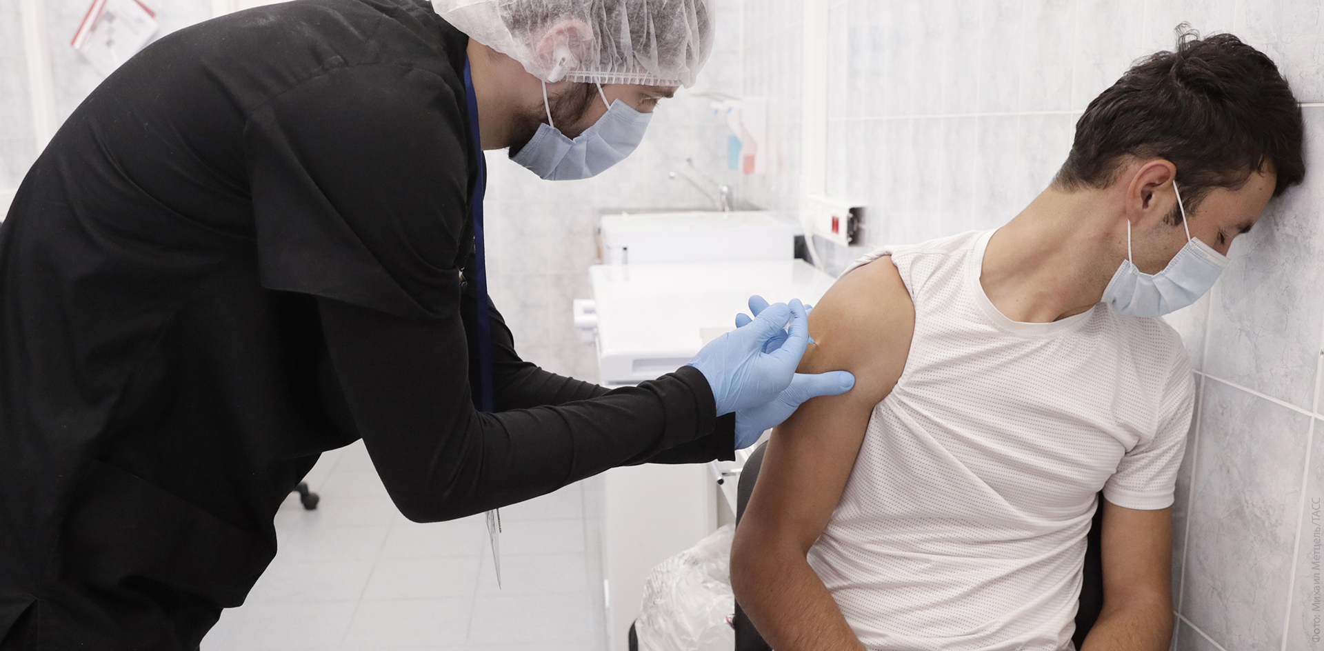 Почему антитела не спасают от обязательной вакцинации