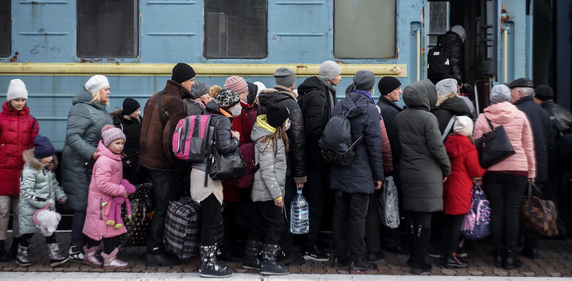 Миграционные службы могут не справиться с оформлением беженцев из Донбасса
