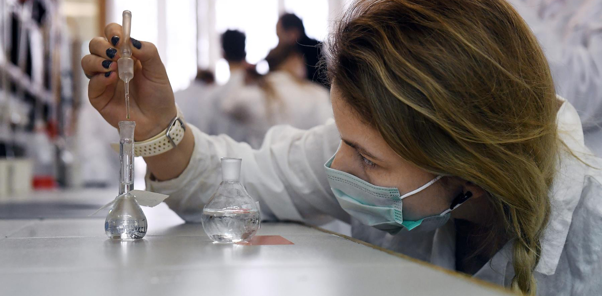 В Петербурге студенты выявили новую формулу вещества против рака, гепатита и ВИЧ