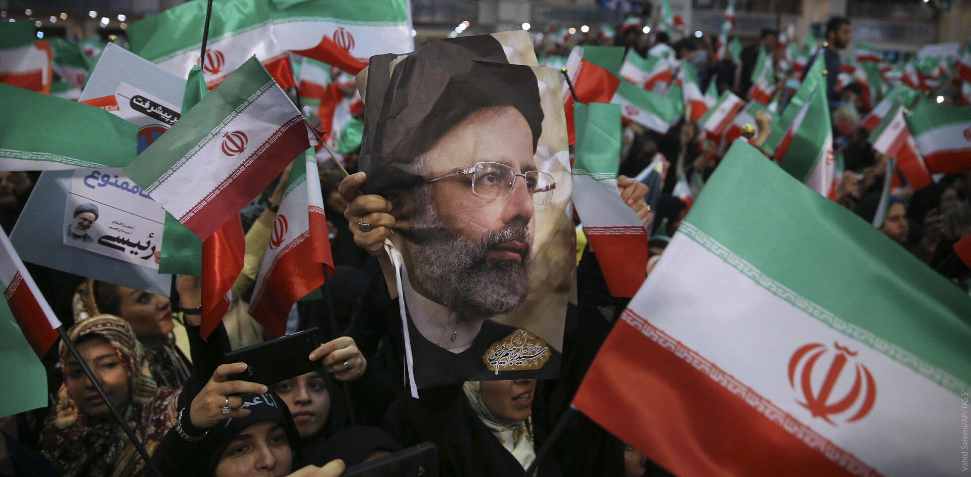 Белый дом снова пригрозил Тегерану освобождением