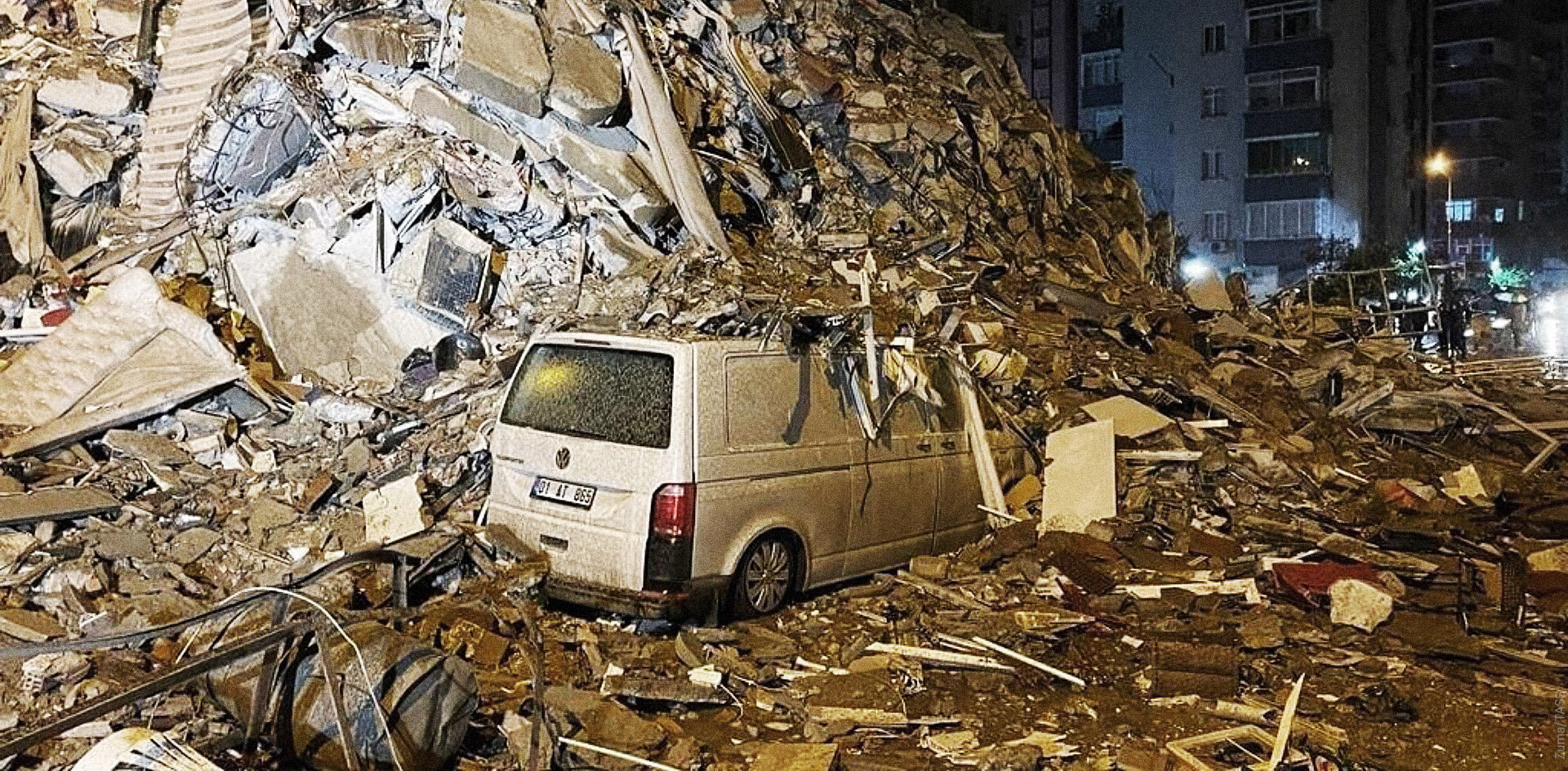 Турецкое землетрясение привело к разрушениям в Сирии