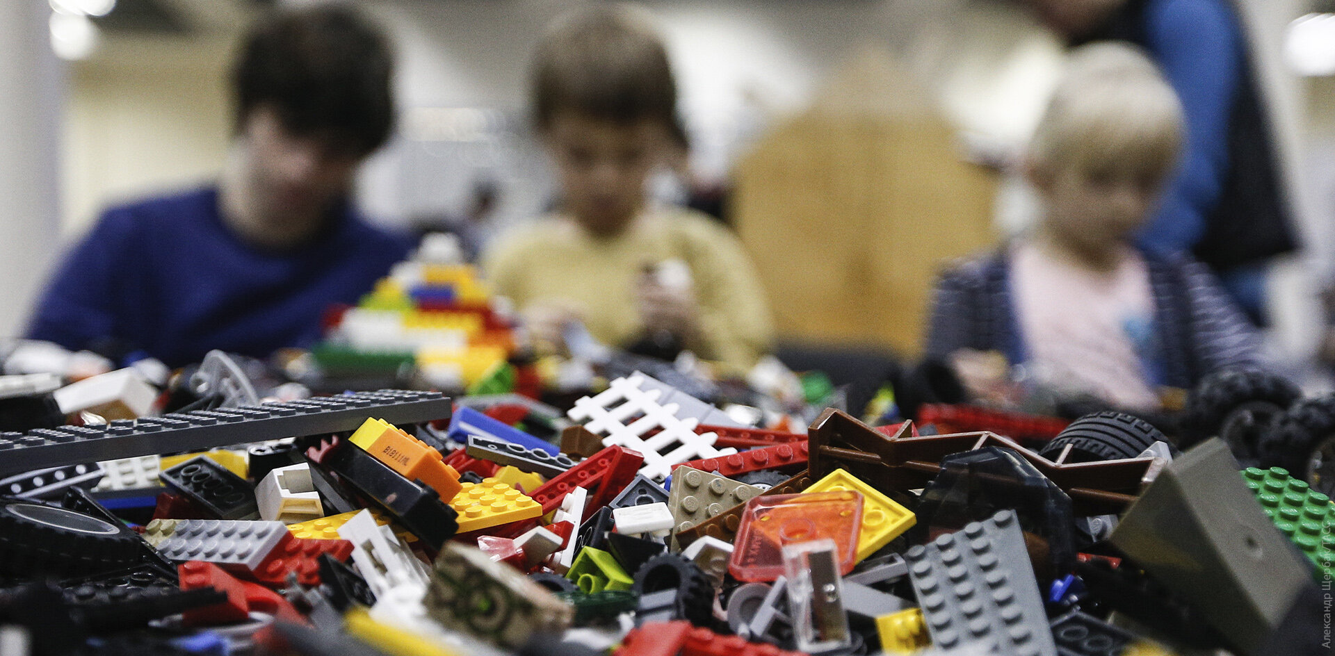 Санкции против российских детей обошлись Lego в 700 млн рублей