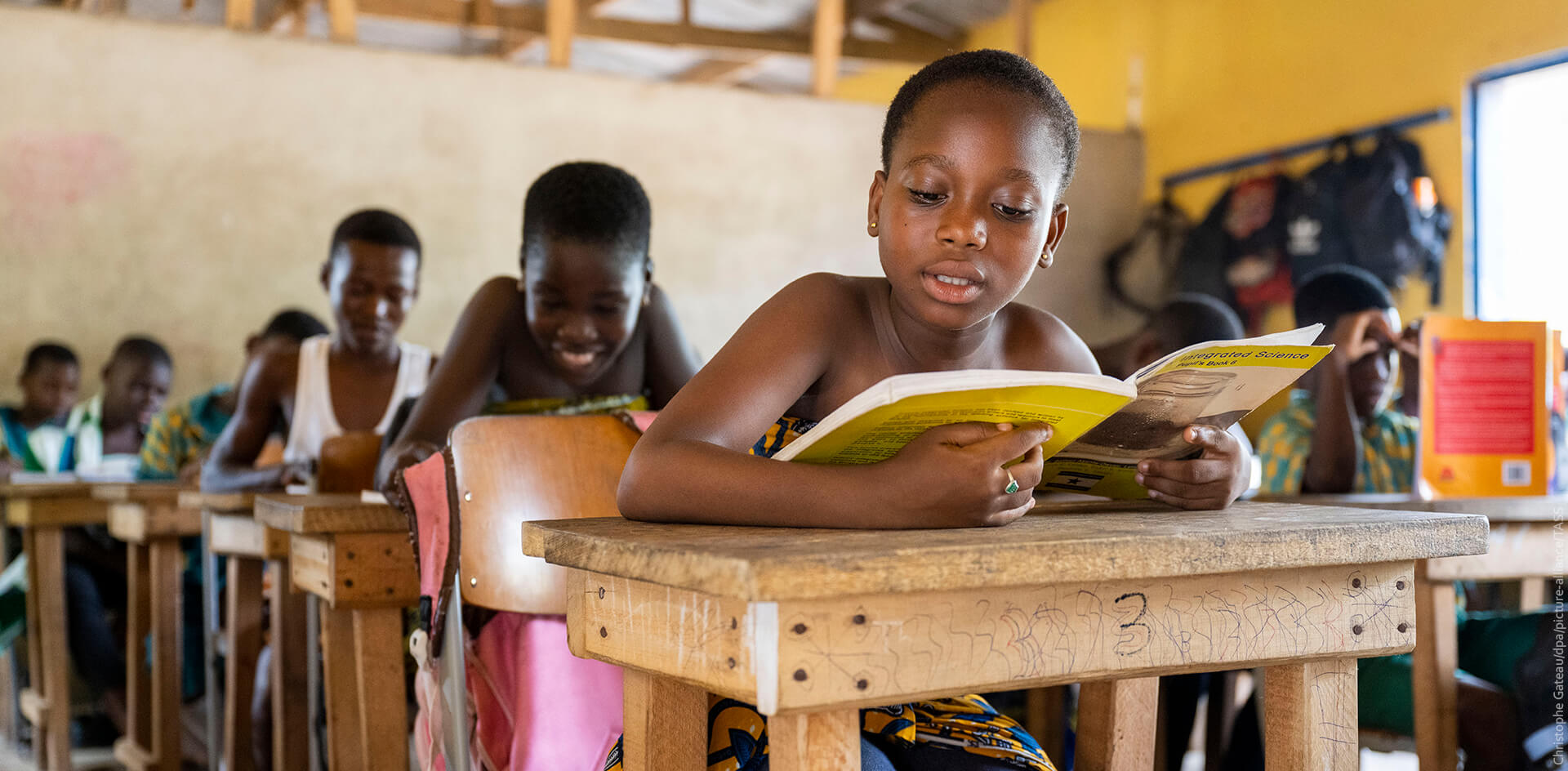 «ЭлЖур» хочет захватить школы Конго