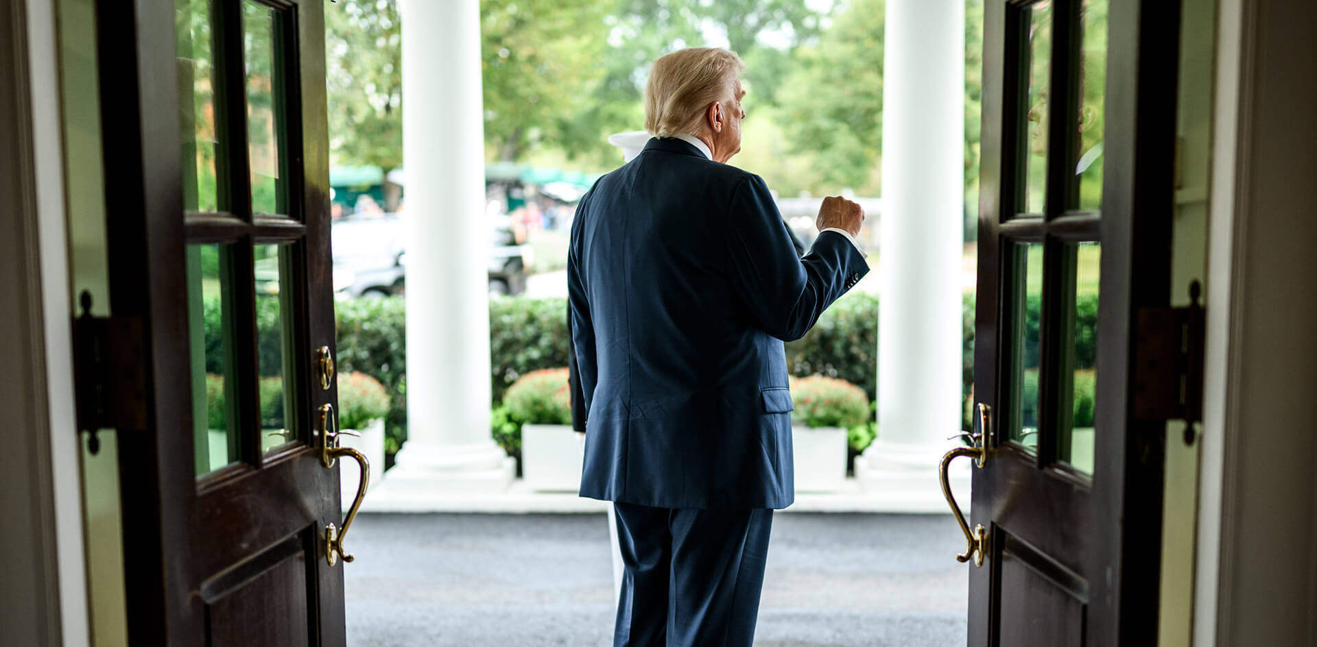 Трамп решился стать Байденом Трамп решился стать Байденом