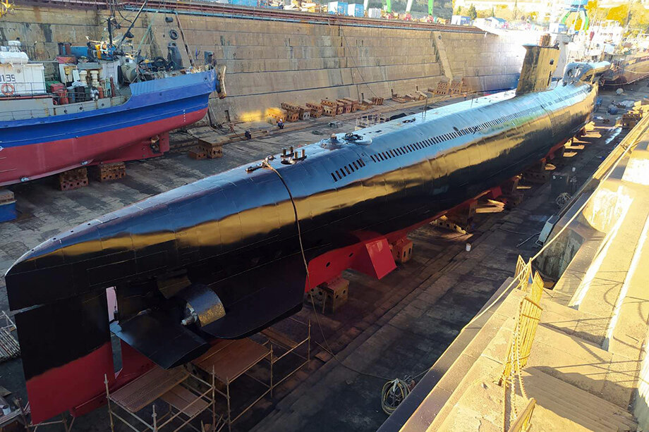 В Севастополе заканчивают ремонт уникальной подводной лодки