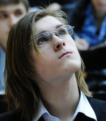 Госдума приняла закон о госрегулировании платного образования
