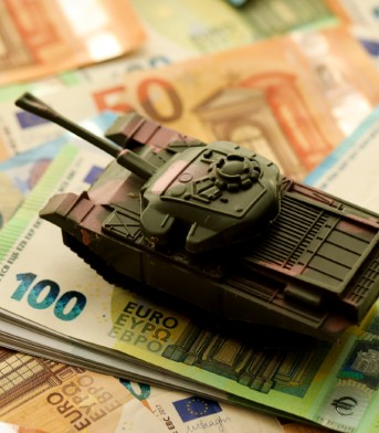 Европа не прекращает «срочносборы» для Украины