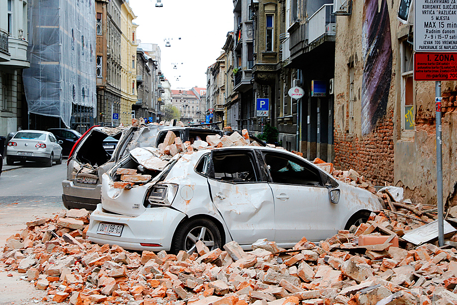 За сутки в Хорватии произошли два землетрясения магнитудой 5,3 и 5,0
