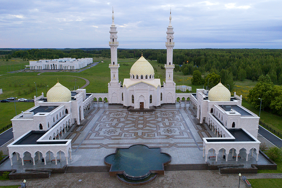 Закрытые мечети в день праздника Ураза-байрам в Татарстане.