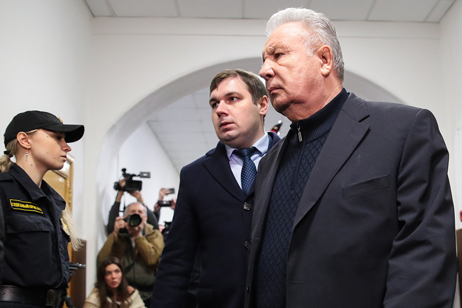 В марте 2019 был арестован бывший губернатор края Виктор Ишаев, руководивший регионом в 90-е и трижды переизбиравшийся народом.