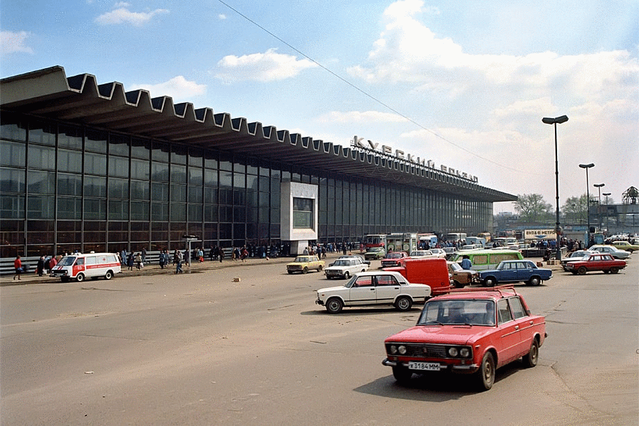 Курский вокзал. 1990–2020.