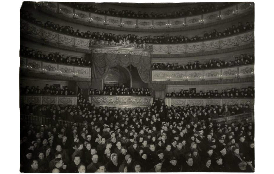 Спектакль труппы Театра музыкальной комедии в здании Александринского театра.