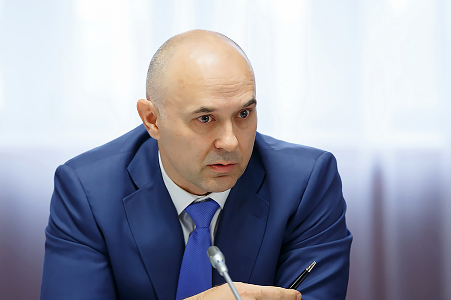 Основным кандидатом на пост главы города считают депутата окружной думы Андрея Филатова.