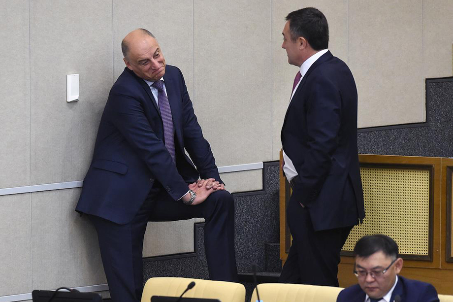 Сергей Сопчук, депутат Госдумы от «Единой России» (слева), дело которого рассматривается в данный момент судом, стал первым в числе претендентов на лишение депутатской неприкосновенности.