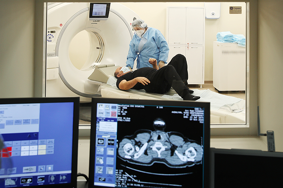 Одни из самых дорогостоящих, но необходимых процедур постковидного обследования – КТ лёгких и МРТ головного мозга.