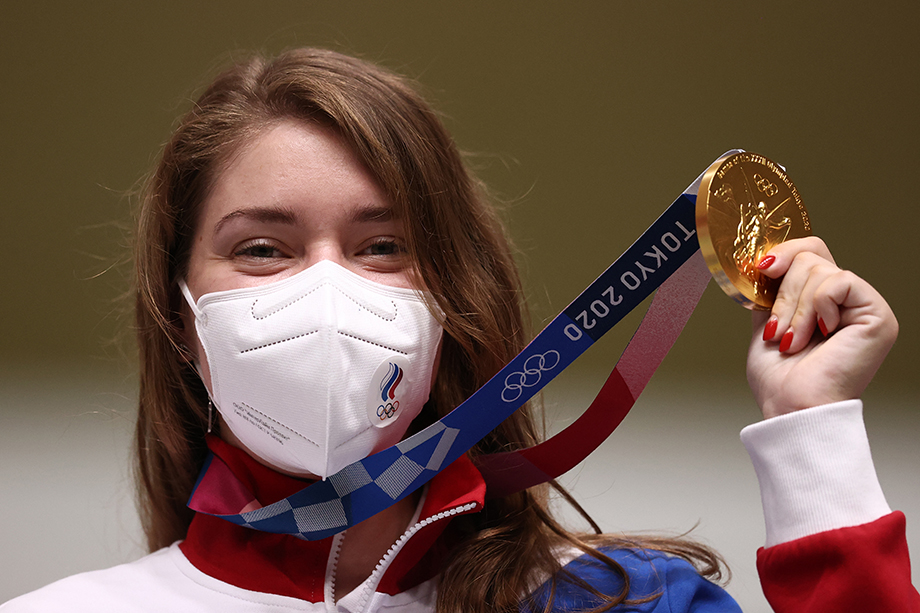 Виталина Бацарашкина установила новый олимпийский рекорд.