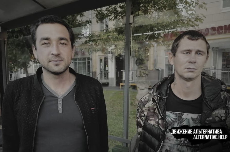 Cтанислав Халилов и Кирилл Луковский три месяца бесплатно работали в компании по ремонту дорог, утверждают общественники.