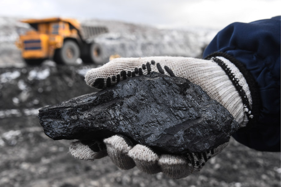 Стоимость тонны угля достигает 8200 рублей без учёта доставки.