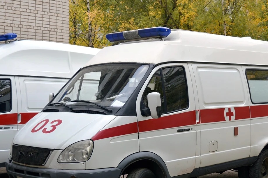 Маршрутизация предписывает возить пациентов в отдалённые больницы.