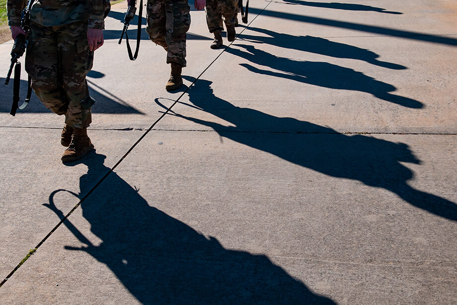 Во II квартале 2021 года в США покончили жизнь самоубийством 60 военнослужащих.