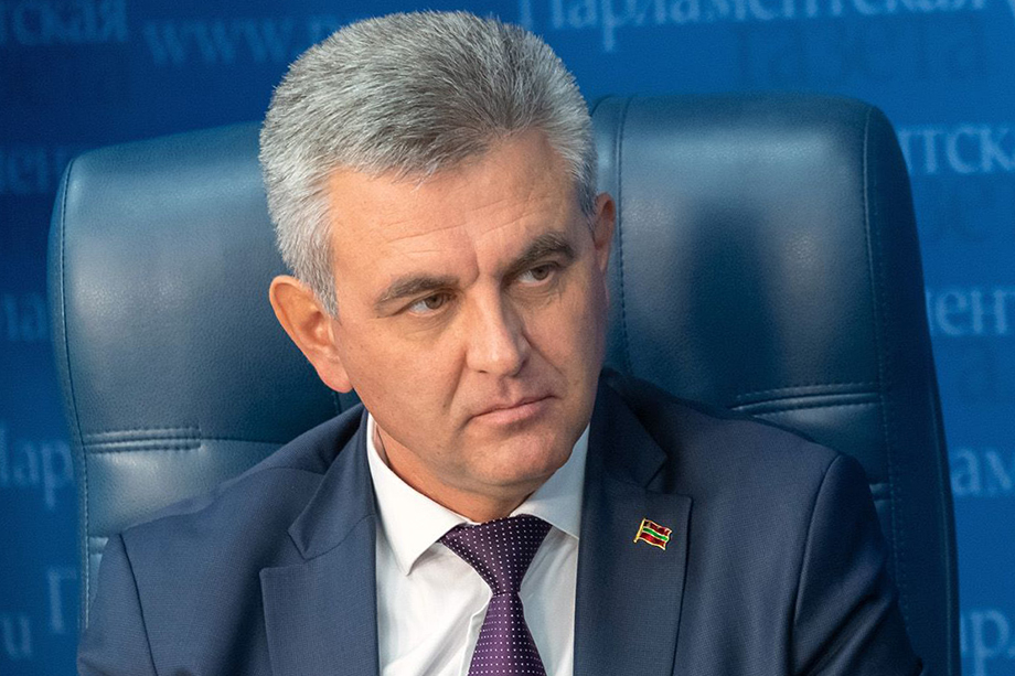 Президент Приднестровской Молдавской Республики Вадим Красносельский отметил, что от введения QR-кодов процент заболеваемости не снижается.