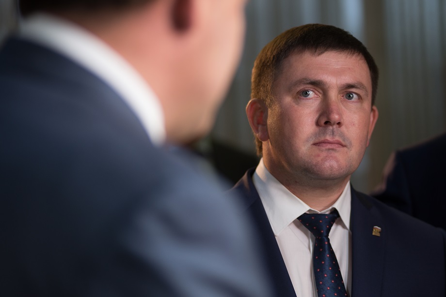 Алексей Шмыков, первый заместитель губернатора Свердловской области, – близкий друг Дениса Паслера.