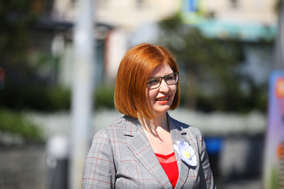 Елена Бронникова назначена министром культуры Приморского края в августе 2020 года.