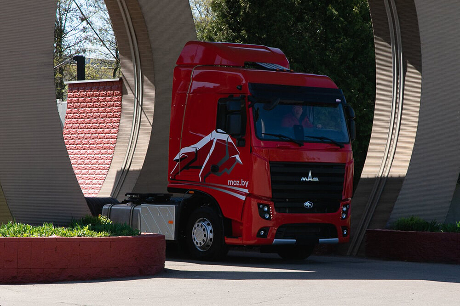 В прошлом году главным драйвером экспорта из Белоруссии в Россию стали грузовики.