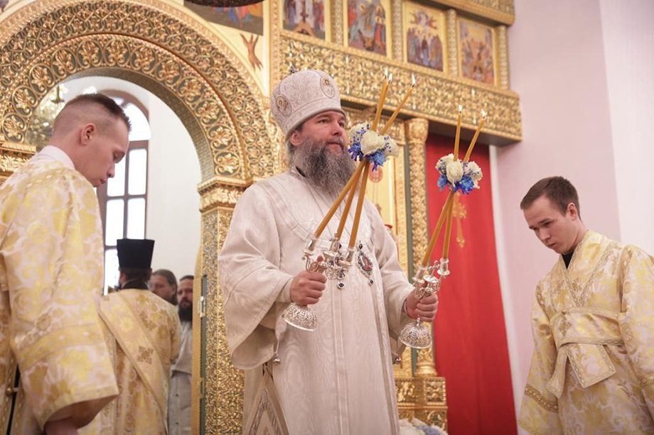 Митрополит Екатеринбургский и Верхотурский Евгений (Кульберг) провёл чин малого освящения храма