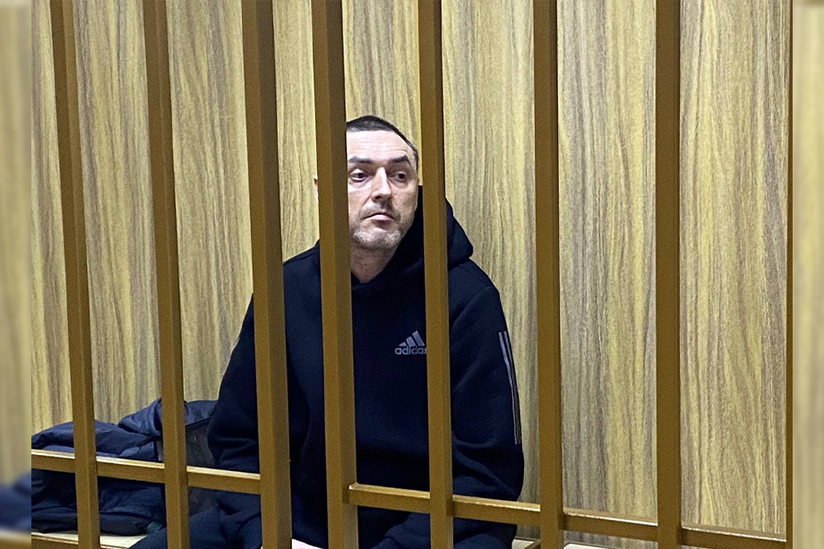 Своё заявление он сделал сегодня перед заседанием Ленинского районного суда Тюмени.