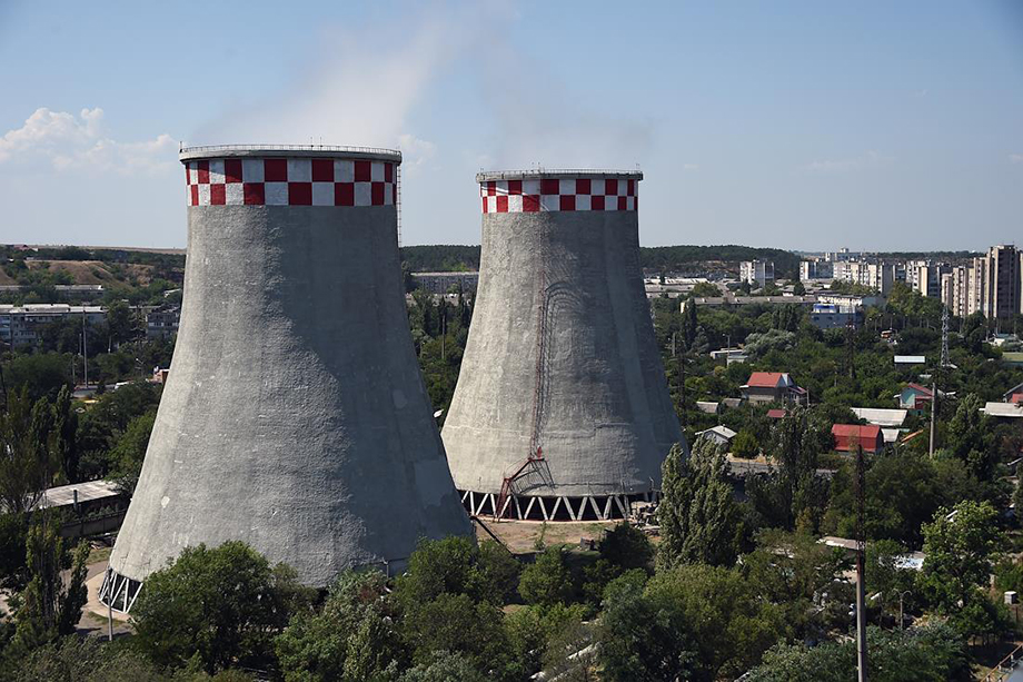 Симферопольская ТЭЦ была остановлена полностью, но продолжила генерировать тепловую энергию для жителей крымской столицы.