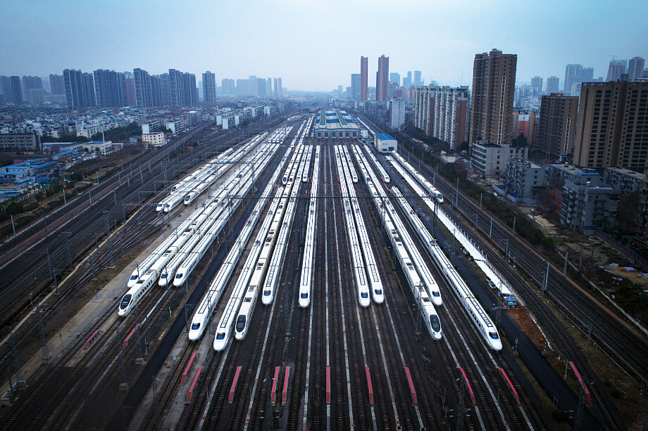 Китай обладает самой большой в мире сетью высокоскоростных железных дорог.