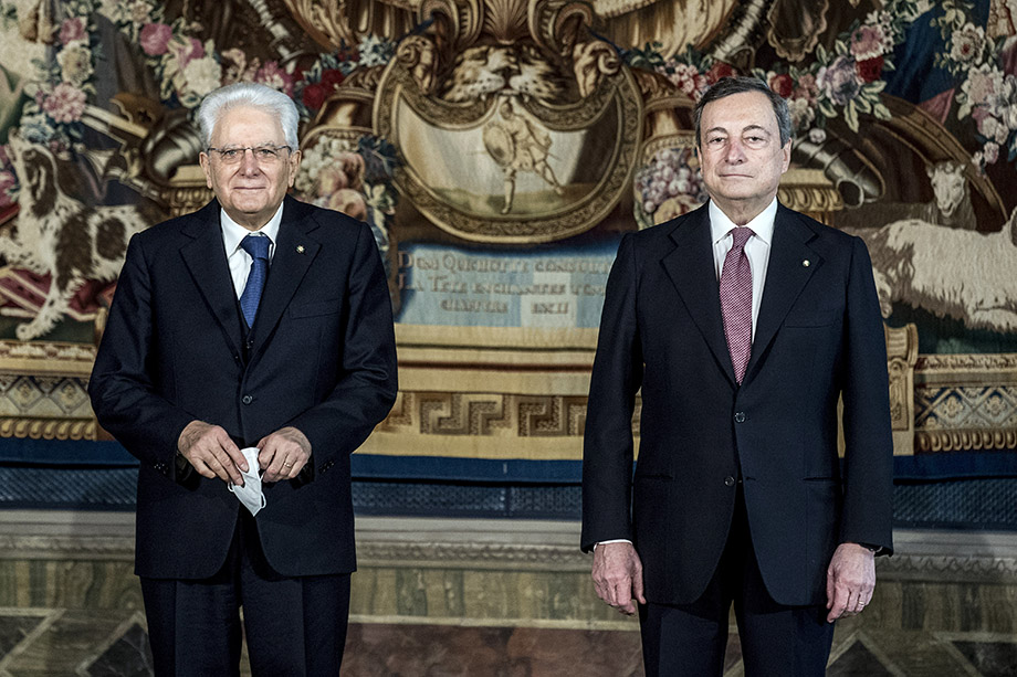 Режим Марио Драги (справа) подготовил почву для утверждения на посту президента республики Серджо Маттареллы (слева).