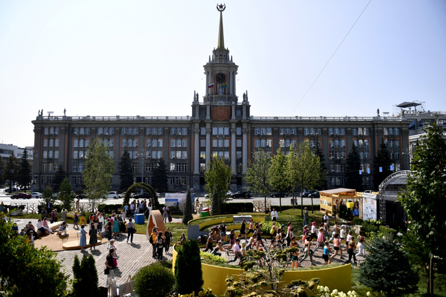 В прошлом году фестиваль проходил с 14 по 28 августа и носил название «Атмосфера».