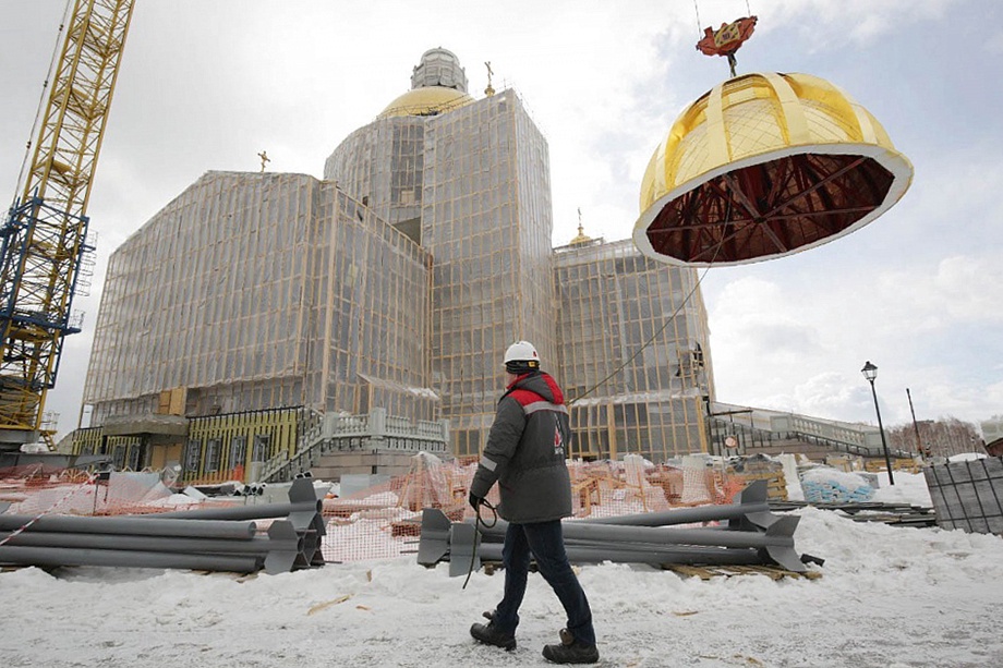 В Челябинске летом заработает нижний храм кафедрального собора Рождества Христова.