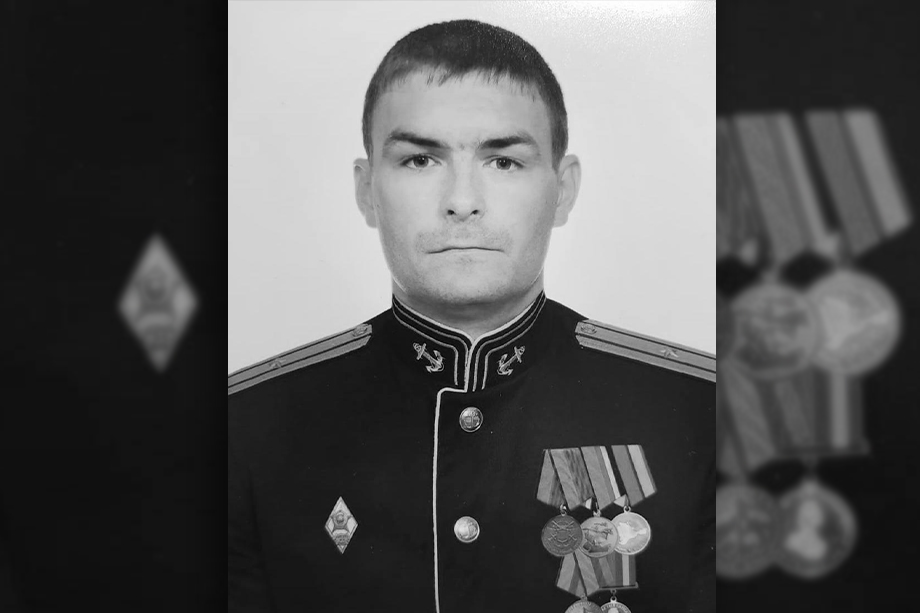 На Украине погиб командир большого десантного корабля ЧФ «Цезарь Куников» Александр Чирва.