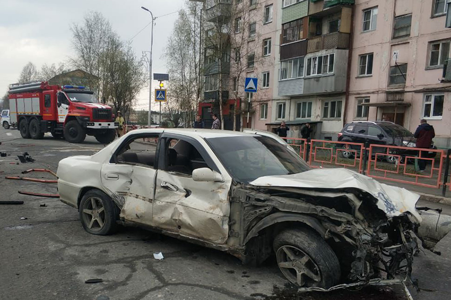 В Иркутской области в ДТП получили травмы пьяный водитель без прав и три пассажи