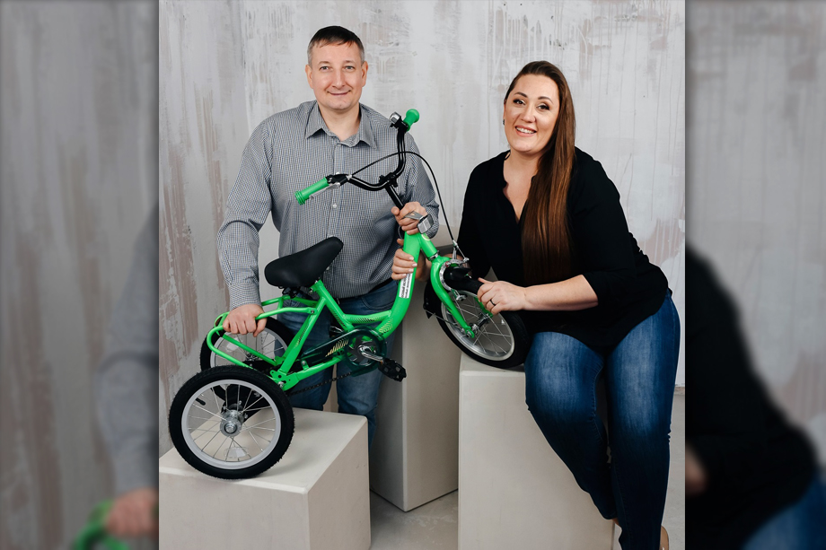 Проект «Особый велосипед» появился 11 лет назад. Супруги изготовили первый образец для своего сына.
