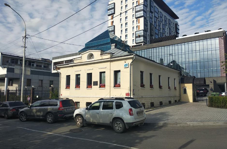 Дом купца Сапожникова является объектом культурного наследия областного значения.