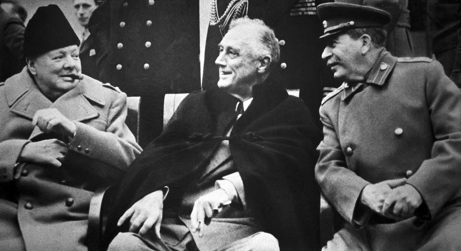 11 февраля 1945 года. Уинстон Черчилль, Франклин Рузвельт и Иосиф Сталин на Ялтинской конференции.