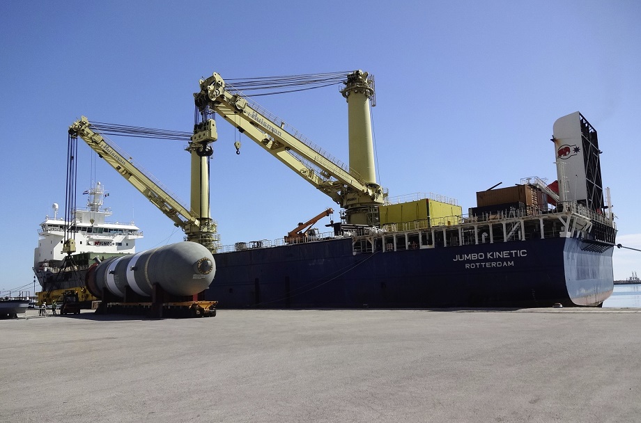 Deugro специализируется на перевозке крупных промышленных грузов