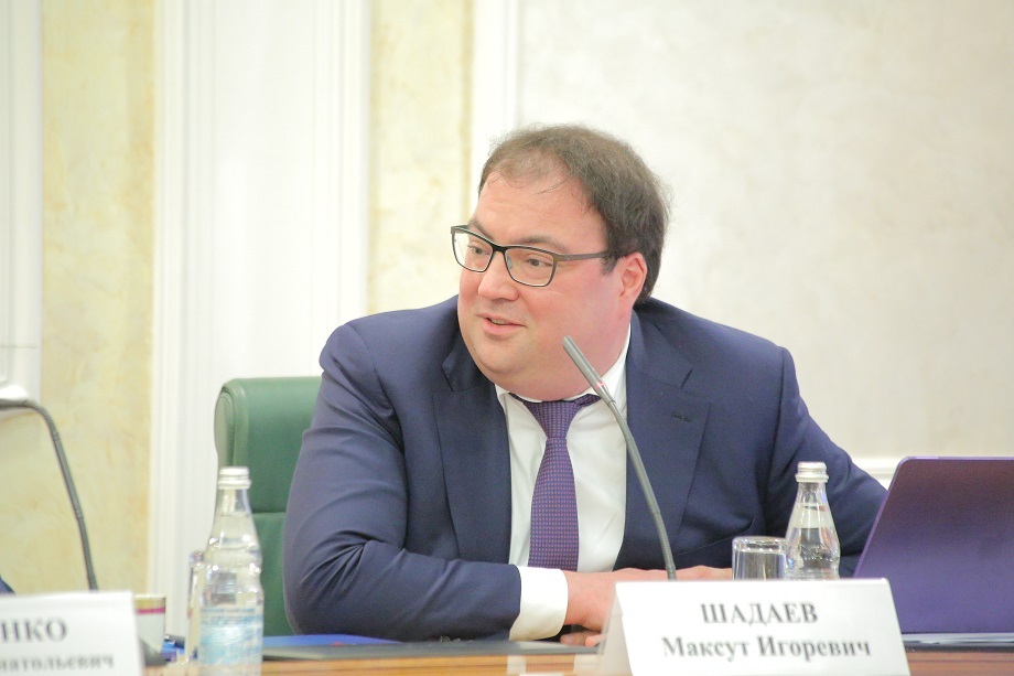 Министр цифрового развития, связи и массовых коммуникаций Максут Шадаев