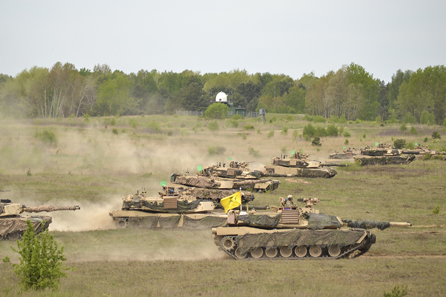Натовские учения «Защитник Европы» нацелены на повышение стратегической готовности и быстрое развёртывание крупных боевых сил.