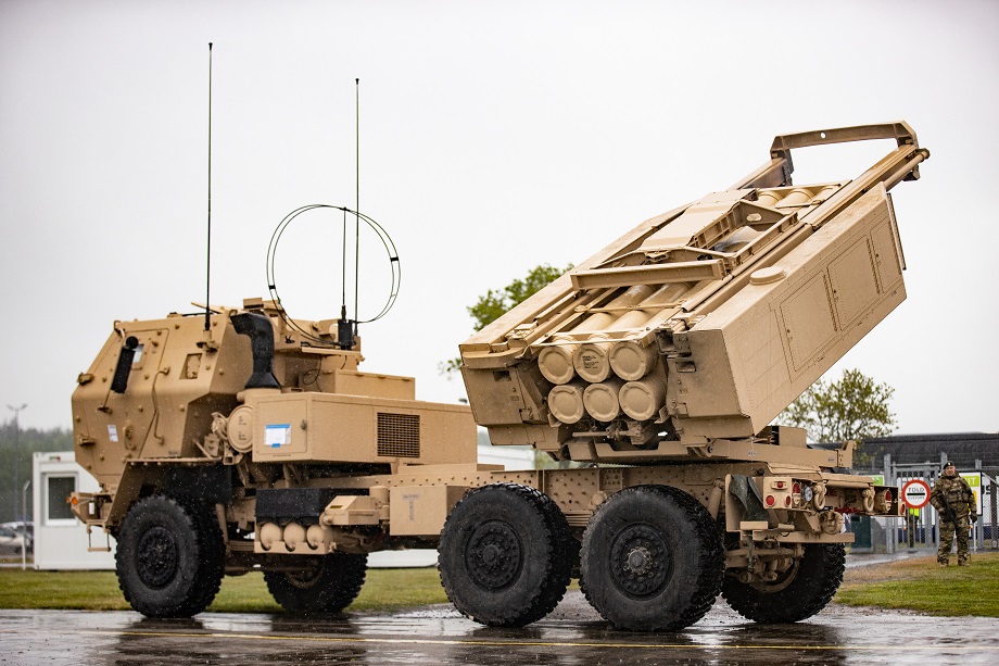 Американская система залпового огня HIMARS занимает одно из первых мест в планах приобретений шведского Министерства обороны