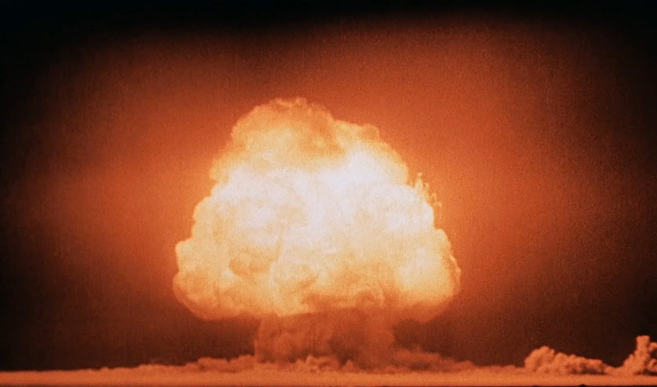16 июля 1945 года. Первый в мире ядерный взрыв был произведён в рамках Манхэттенского проекта.