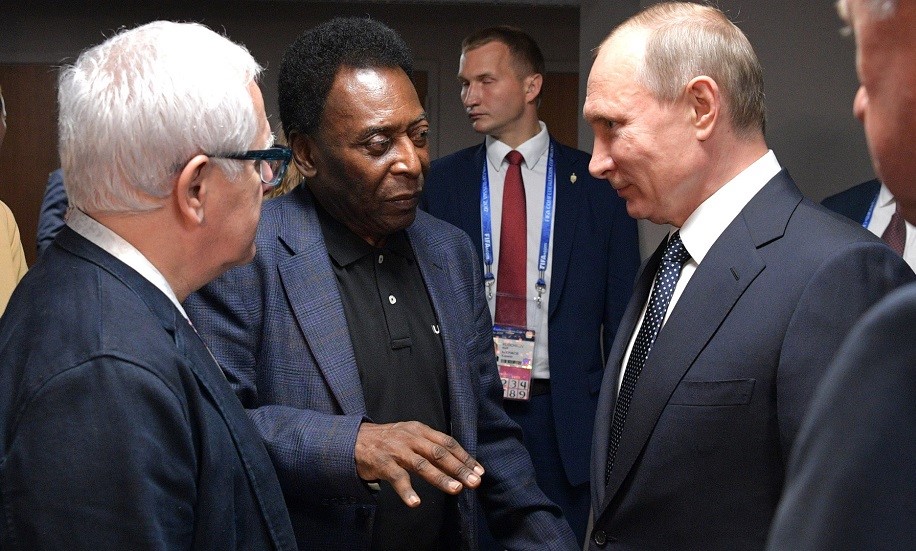 2017 год. Встреча легендарного Пеле и Владимира Путина