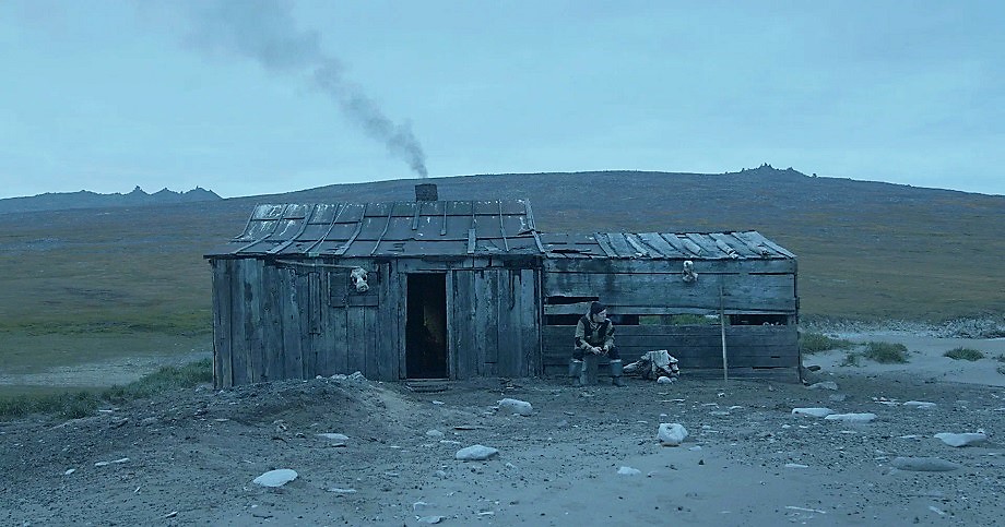 Кадр из короткометражного фильма «Выход»